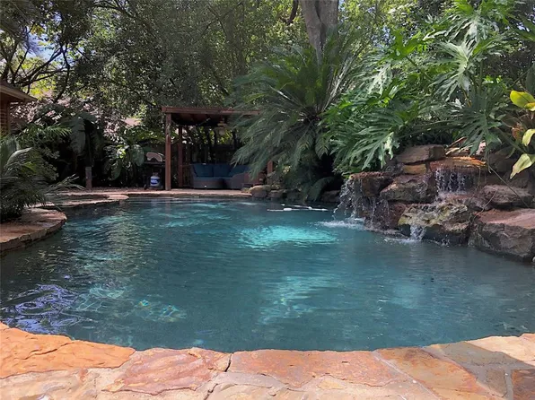 6319 Pine Trail Ln, Humble, TX 77346