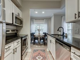 Laurel Canyon Apartments