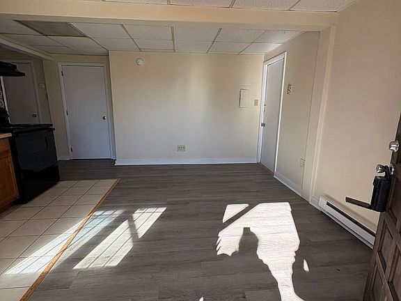 5th image of 114-116 Knight St #1