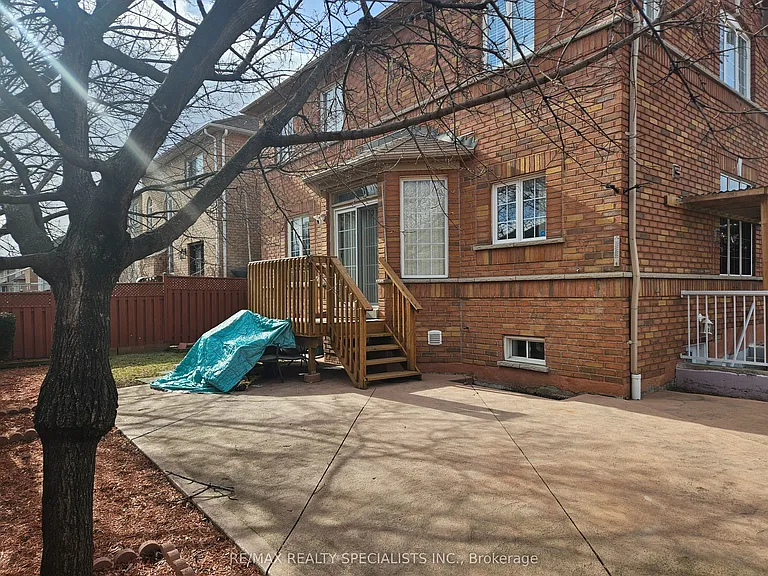 3774 Arbourview Ter #UPPER — Photo 24