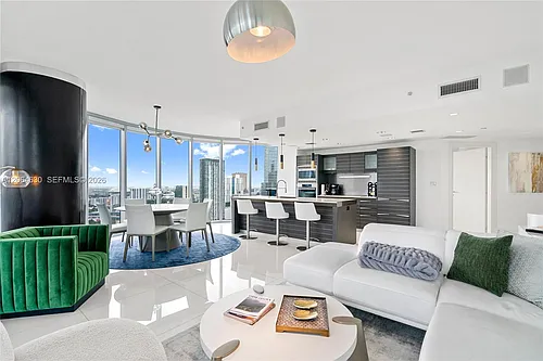 200 Biscayne Boulevard Way Photo 1