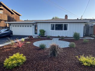 416 Cliff Dr, Aptos, CA 95003
