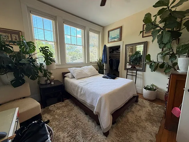 817 N Elm St #C — Photo 11