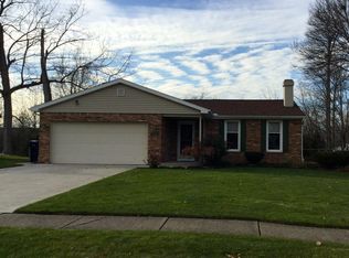 3707 Woodhaven Cir, Hamburg, NY