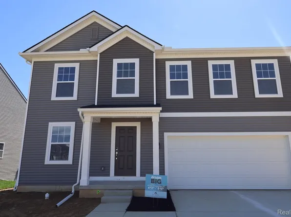 701 Whisperwood Way, Chelsea, MI 48118
