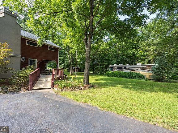 5th image of 631 Greene Settlement Rd