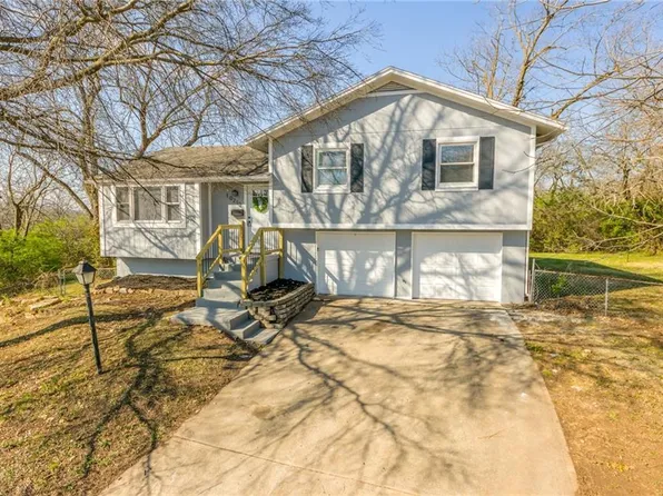 10212 Belmont Ave, Kansas City, MO 64134