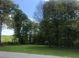 2919 Ridge Rd, Hooversville, PA 15936