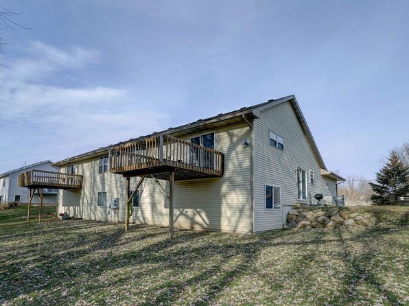 4533 Windsor Rd, Windsor, WI 53598