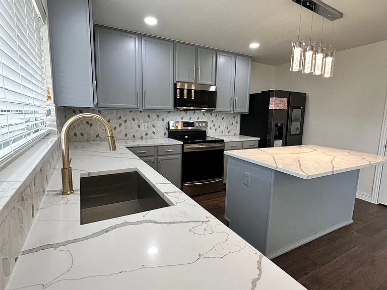 1820 Kittyhawk Dr — Photo 10