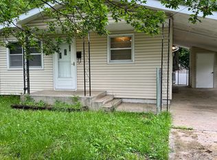 2071 N Oakland Ave, Springfield, MO 65803