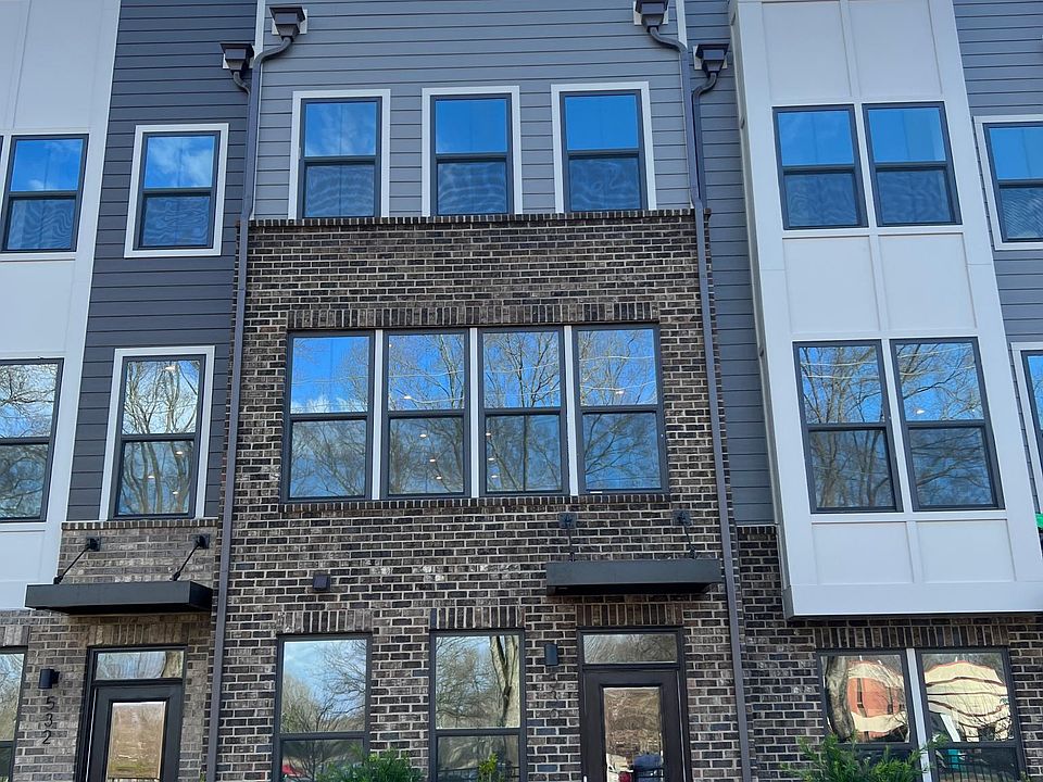 Property Front / Main Entrance