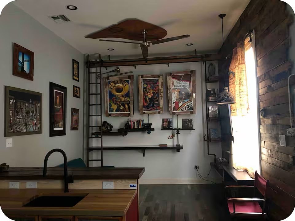 1st image of 229 S Telemachus St