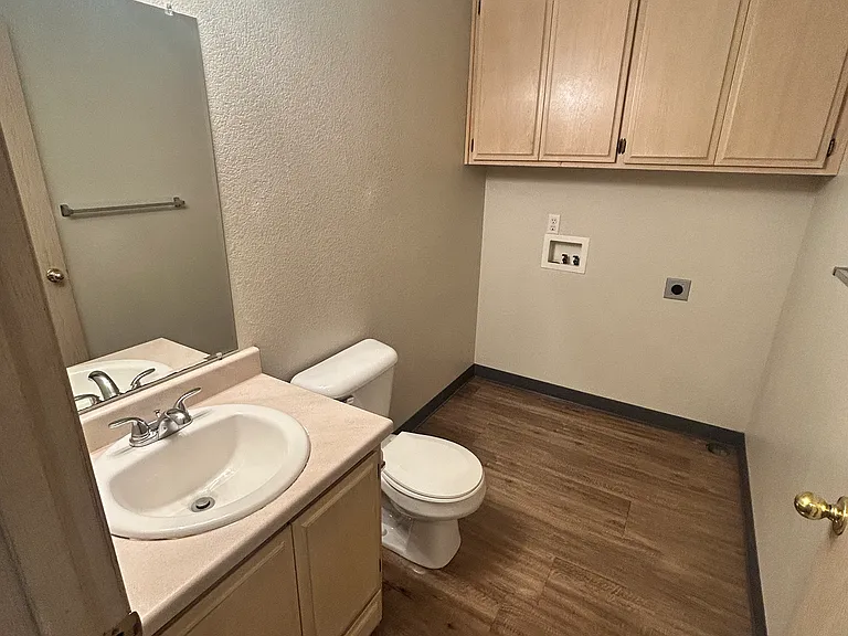 Mountain View Dr — Photo 3