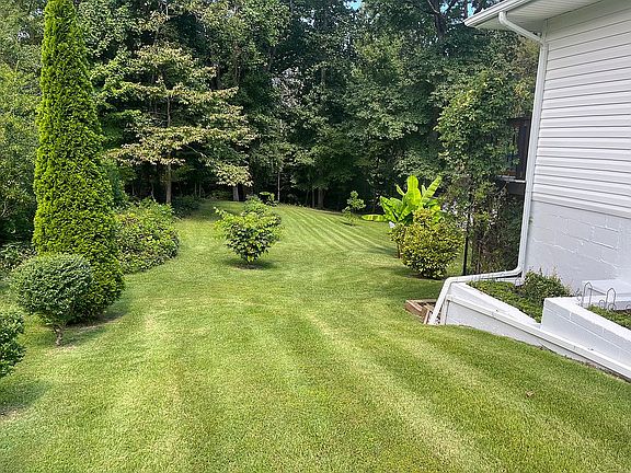 3rd image of 23113 Argyle Ct