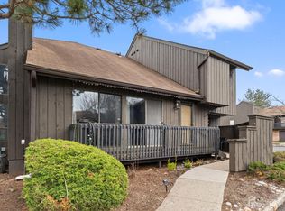 96 Westgate Dr, Edison, NJ 08820