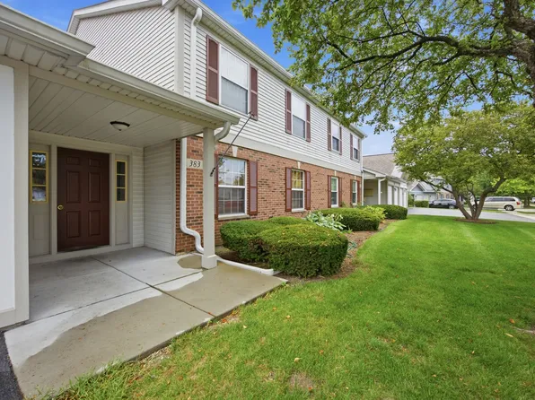 383 Woodview Cir APT D, Elgin, IL 60120