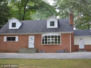 1024 Utterback Store Rd, Great Falls, VA 22066