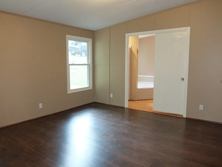 36 Lake Eden Cir — Photo 9