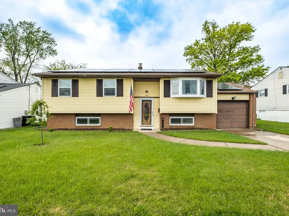321 Chester Ave, Bellmawr, NJ 08031