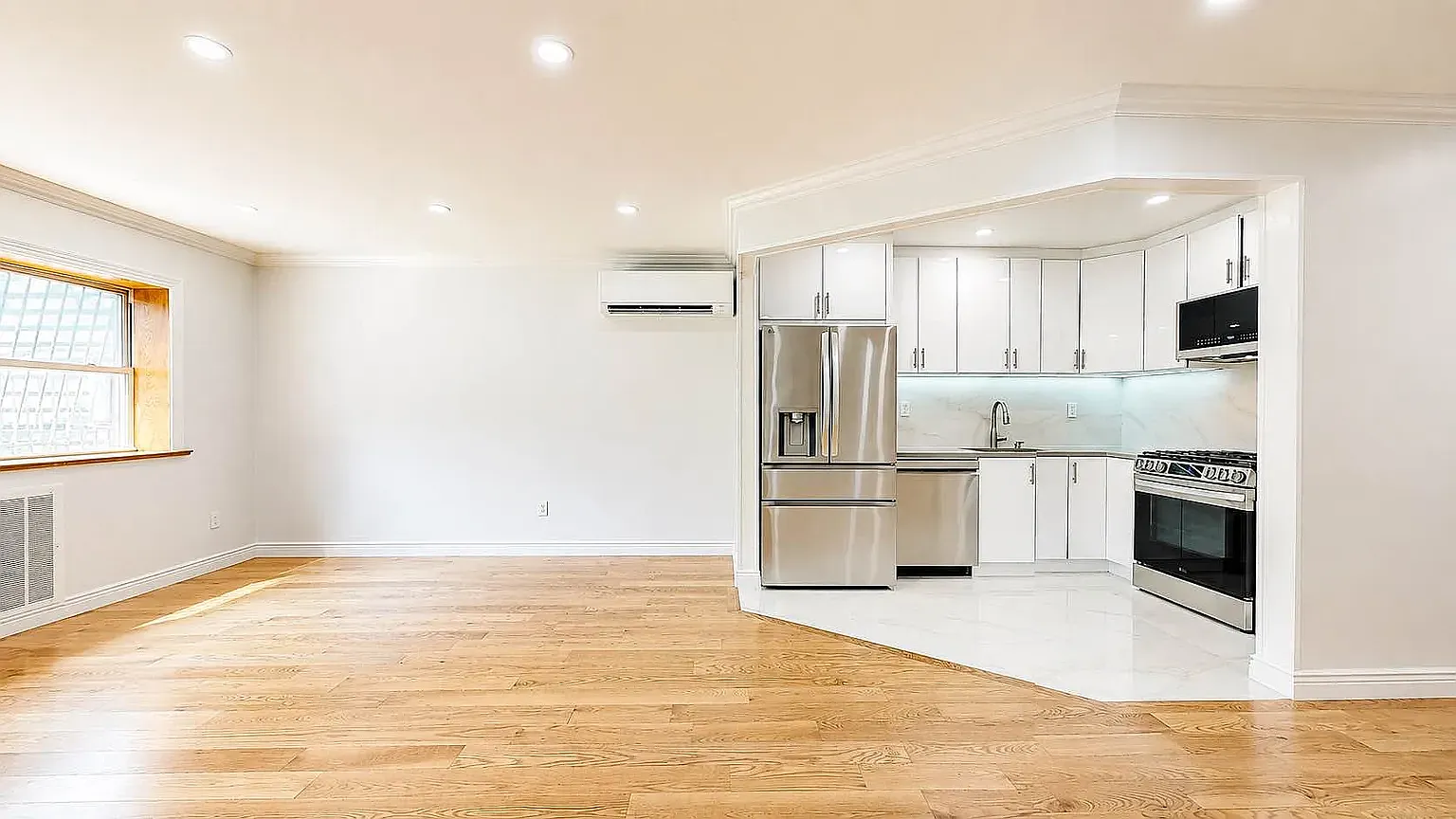 941A Lafayette Avenue — Photo 3