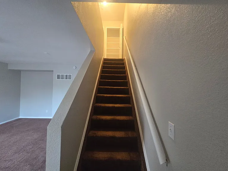 80 Blackburn Ln — Photo 11