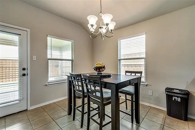 1512 Syracuse Dr — Photo 10