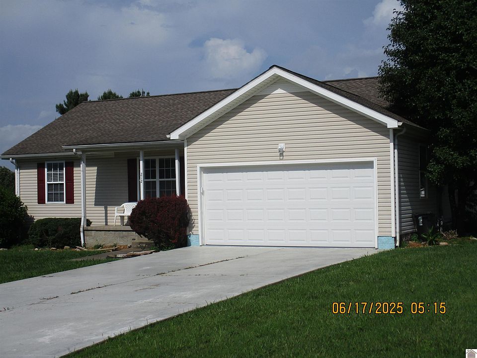 1st image of 212 Bakersfield Dr