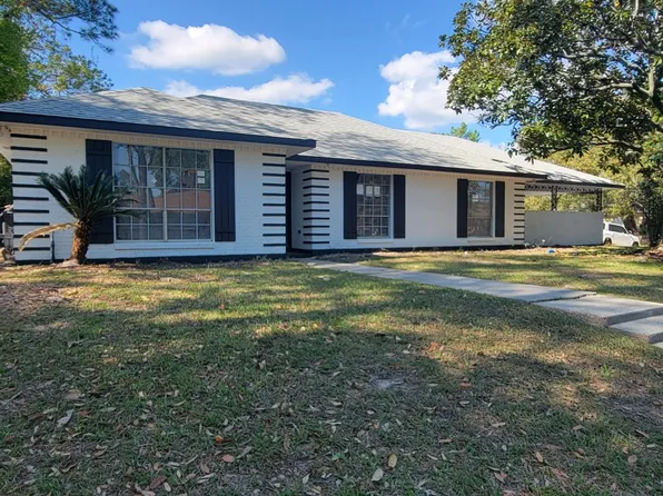 1500 Lakewood Dr, Slidell, LA 70458