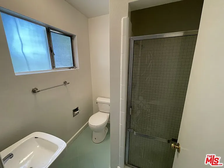 922 S Bedford St #5 — Photo 9