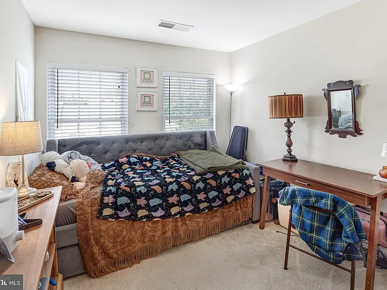 12703 Gartney Ln — Photo 23