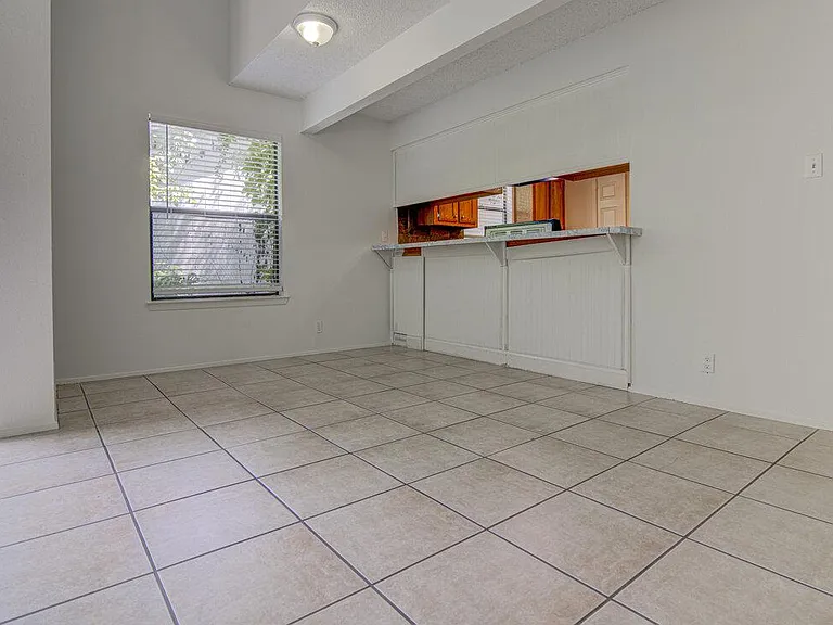3560 Ranch Road 2222 — Photo 5