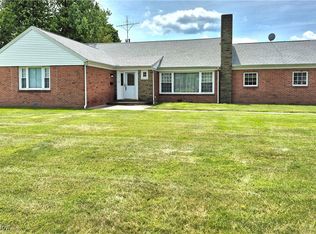3218 Overlook Dr NE, Warren, OH