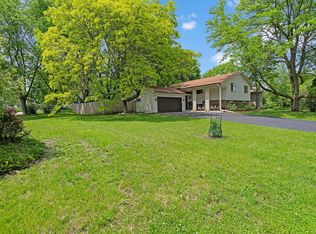 7350 Green Ridge Dr, Eden Prairie, MN 55346