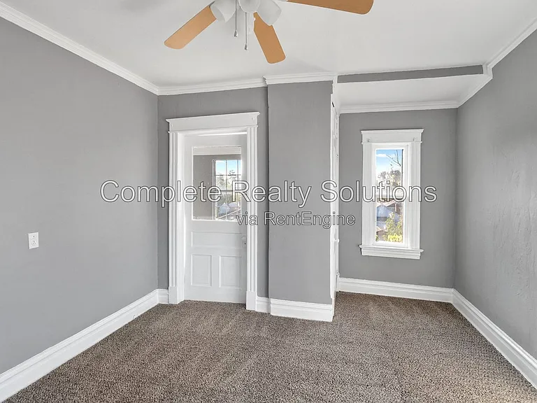 6254 Goener Ave — Photo 16