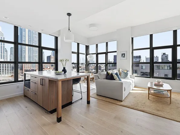 29 Huron St #6JE, Brooklyn, NY 11222