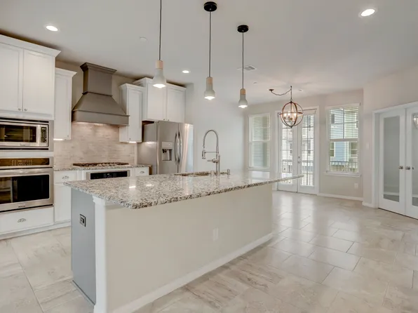 2714 Veranda Fls, League City, TX 77573