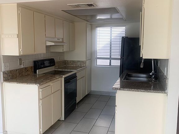 3rd image of 4391 Gannet Cir