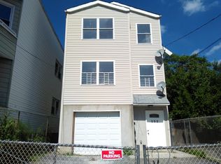 353 Hamilton Ave #2, Paterson, NJ 07501