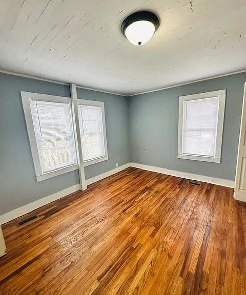 6494 Bunker Hill Rd — Photo 2
