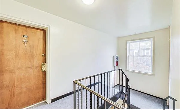 1 bed, 709 sqft, $2,250 — Photo 3