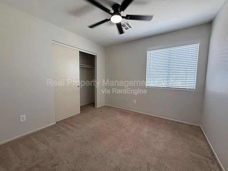 2340 E Derringer Way — Photo 17