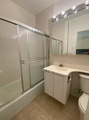 Rented by Mossanen Group | media 14