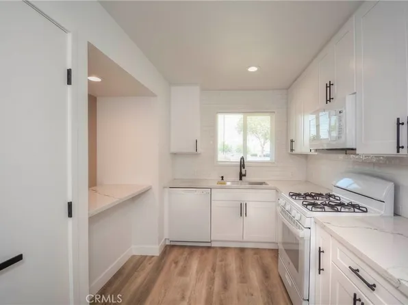 26769 Cherry Hills Blvd, Sun City, CA 92586