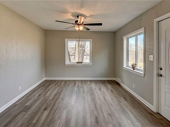 2nd image of 7437 Riverview Ave