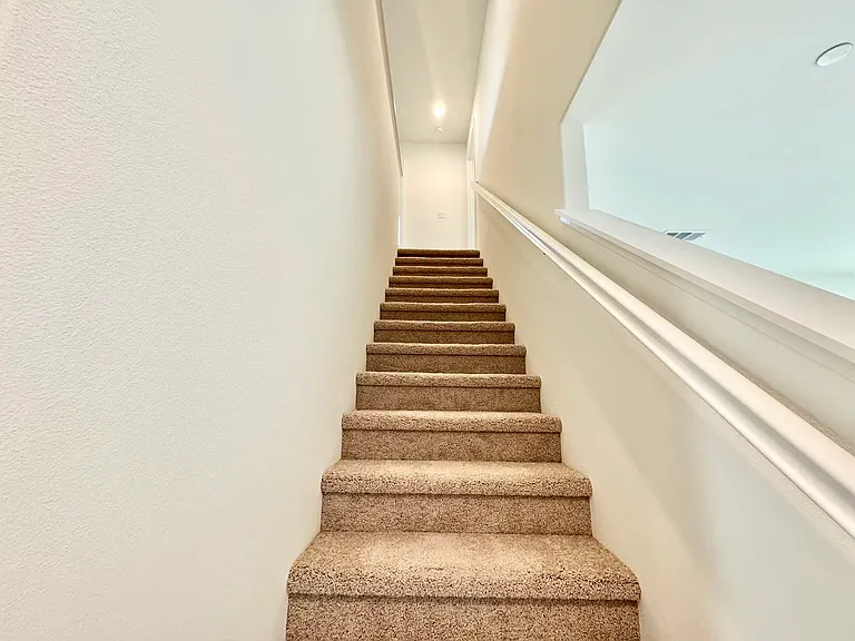 8477 Anthony St — Photo 3