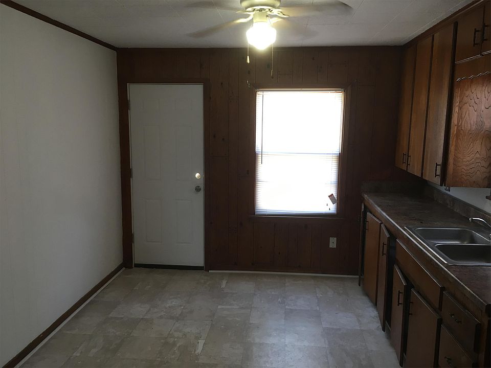 2nd image of 1440 N Gary Pl