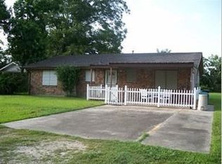 13441 Walker St, Santa Fe, TX 77510