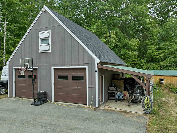 3rd image of 456 Wentworth Road