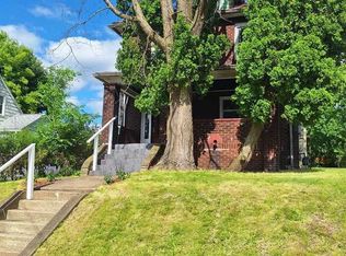 325 Hamilton Ave, Farrell, PA 16121